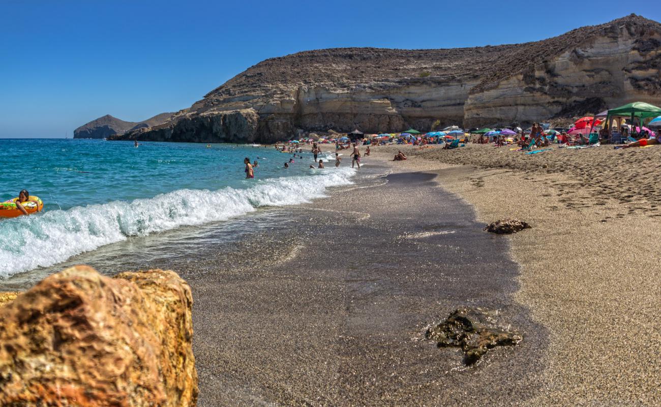 Фото Playa el Corral с золотой ракушечник поверхностью