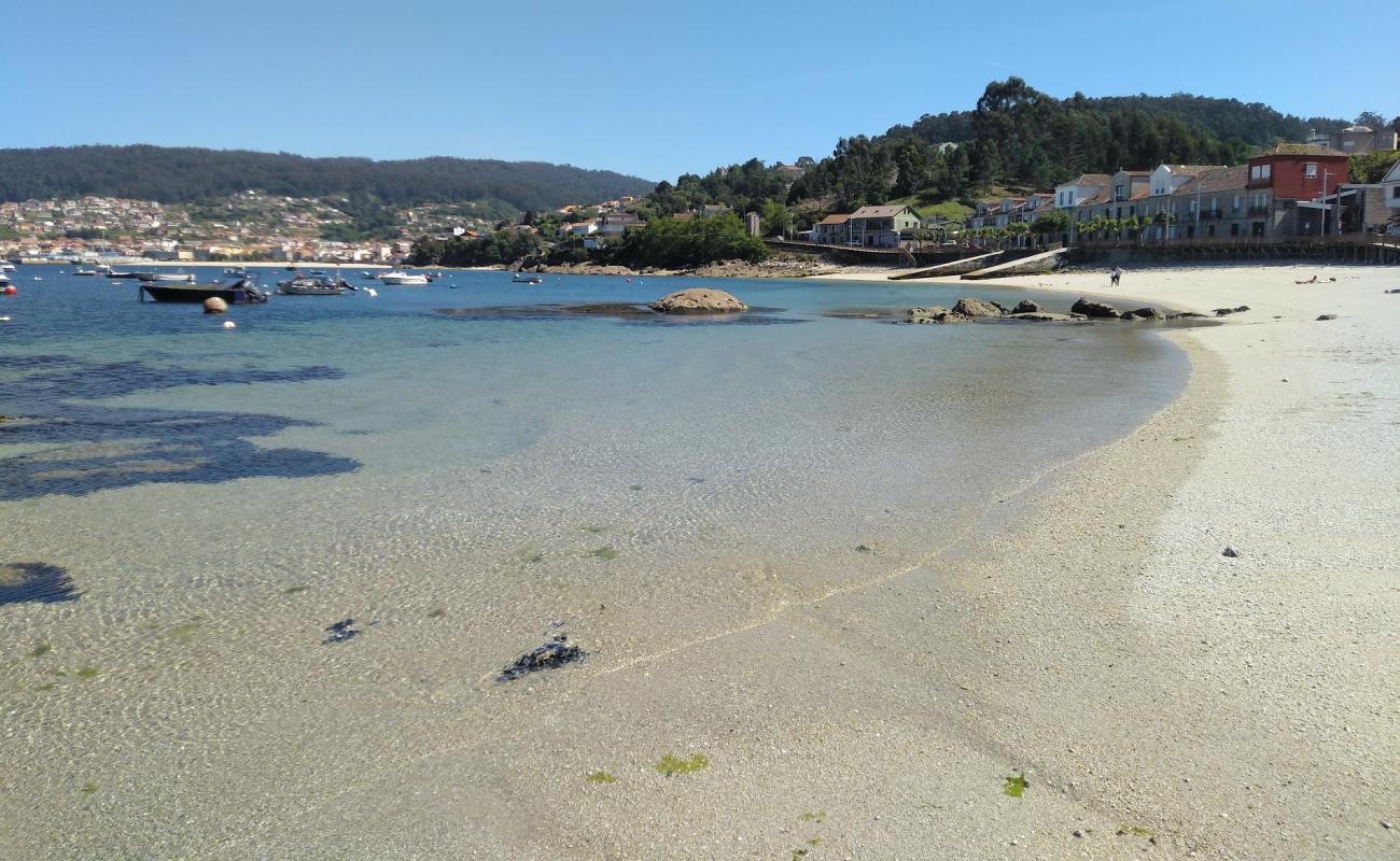 Фото Praia de Beluso с светлый песок поверхностью