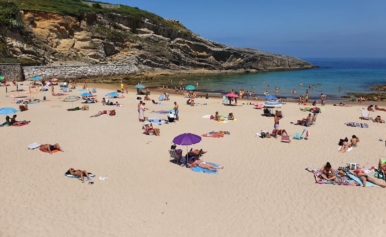 Фото Playa de El Sablon с золотистый песок поверхностью