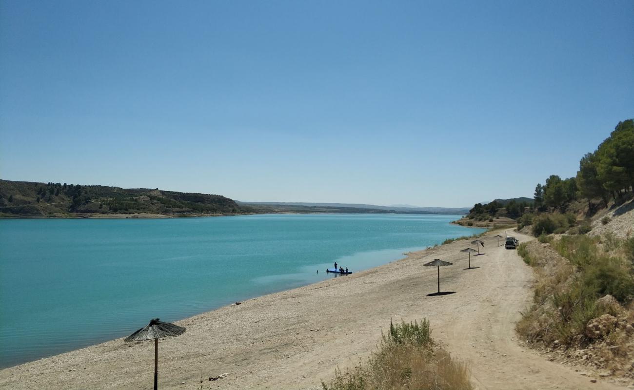 Фото Playas El Negratin с песок с галькой поверхностью