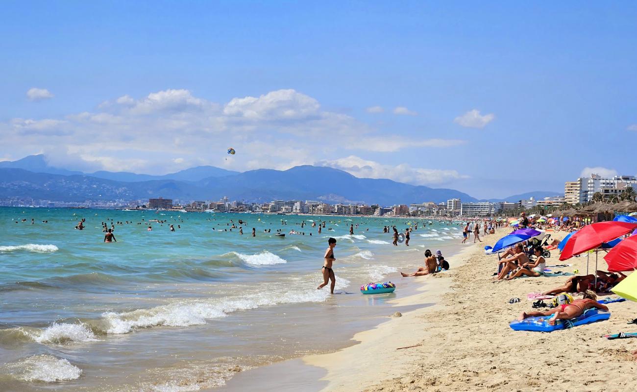 Фото Platja de s'Arenal (Palma) с светлый песок поверхностью