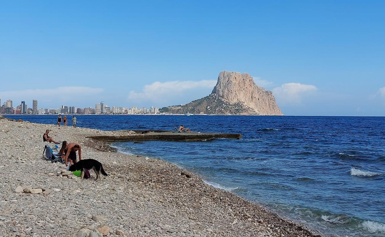 Фото Cala Les Urques с светлая галька поверхностью