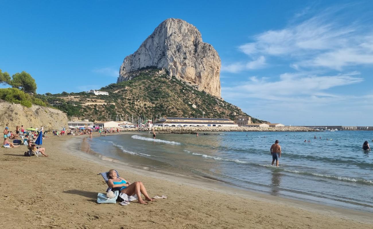 Фото Playa del Cantal Roig с светлый песок поверхностью