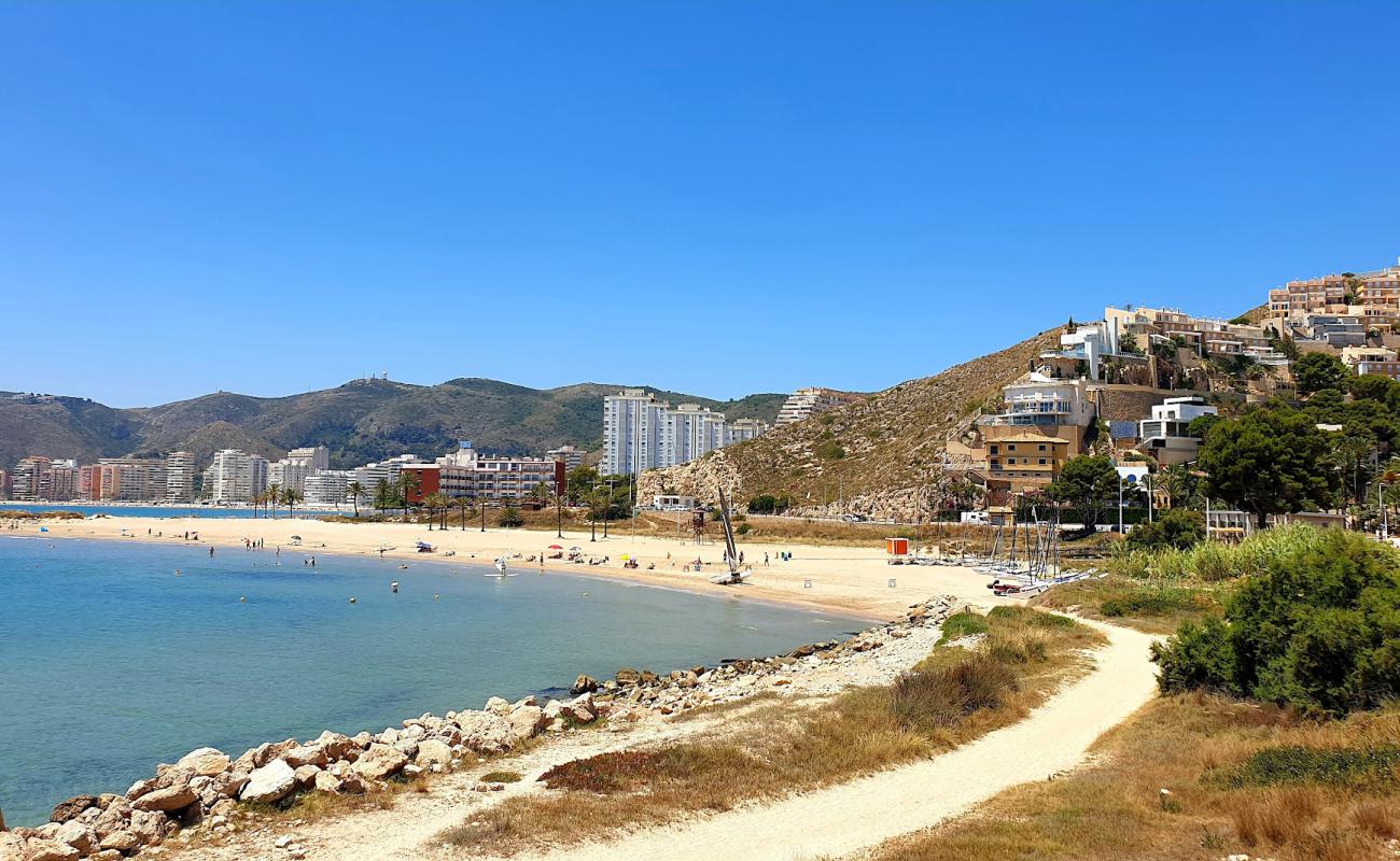 Фото Cap Blanc Beach с светлый песок поверхностью