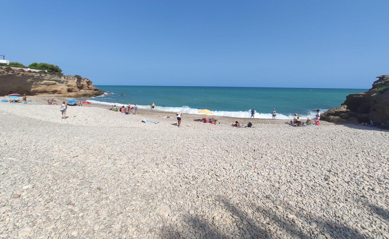 Фото Cala del Pastor с светлая галька поверхностью