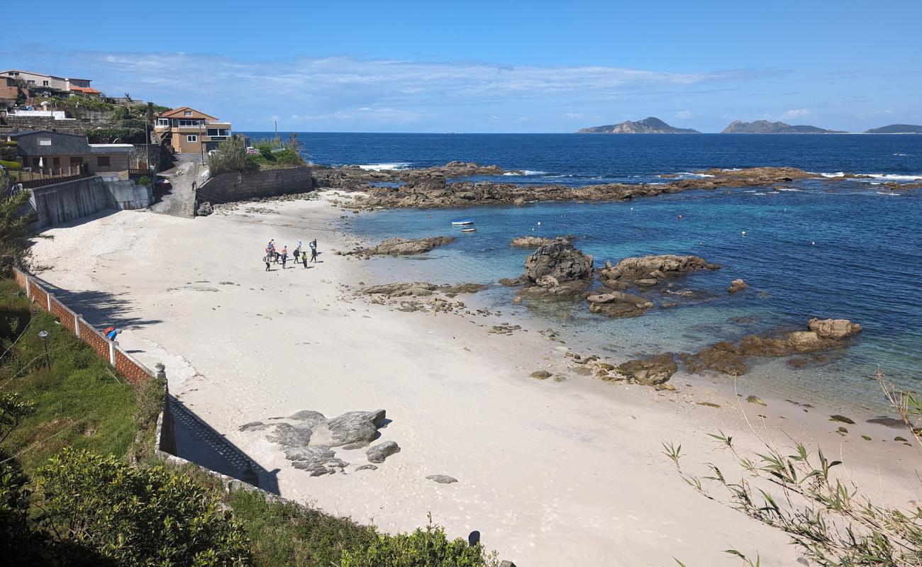 Фото Praia do Portino с светлый песок поверхностью