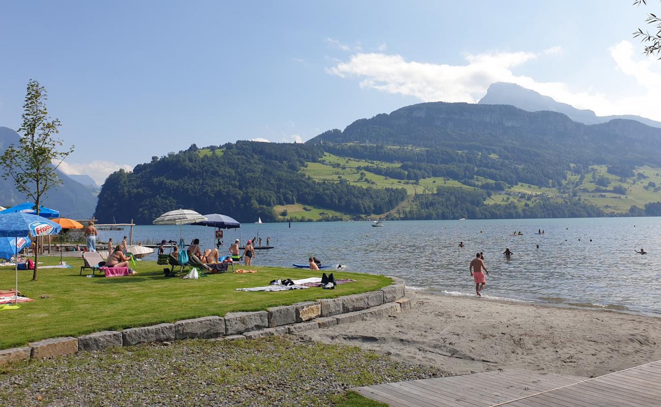 Фото Strandbad Hopfraben с светлый песок поверхностью