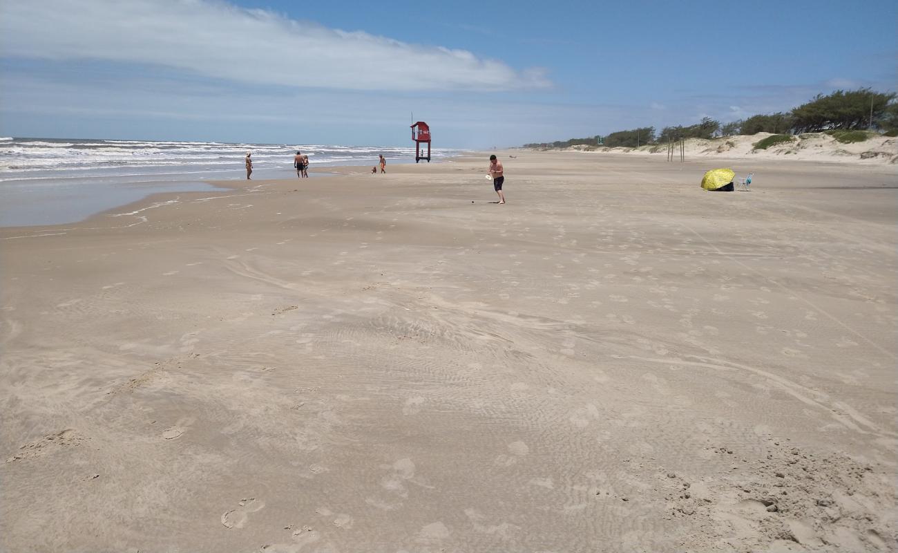 Фото Praia Nova Tramandai с светлый песок поверхностью