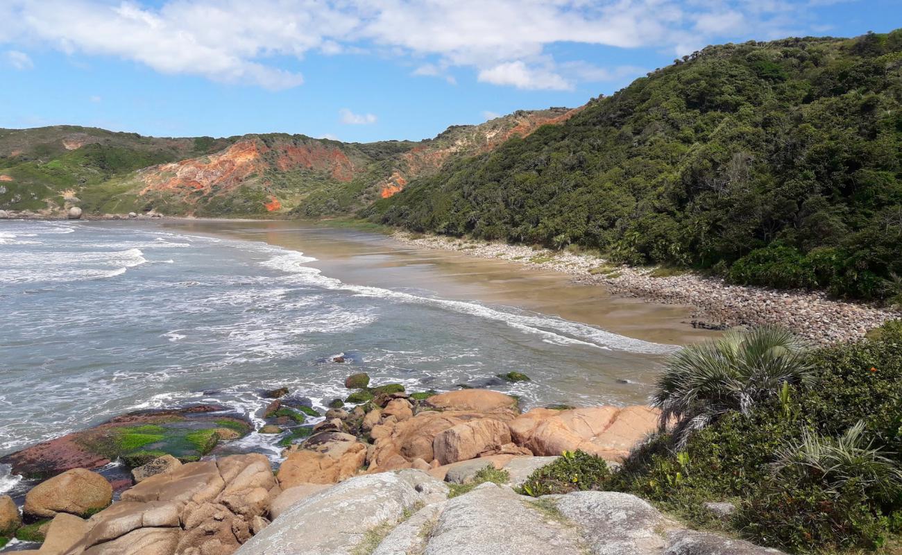 Фото Praia D'agua с светлый песок поверхностью