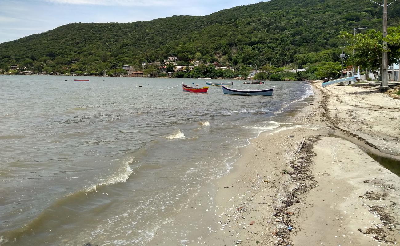 Фото Praia de Canto с светлый песок поверхностью