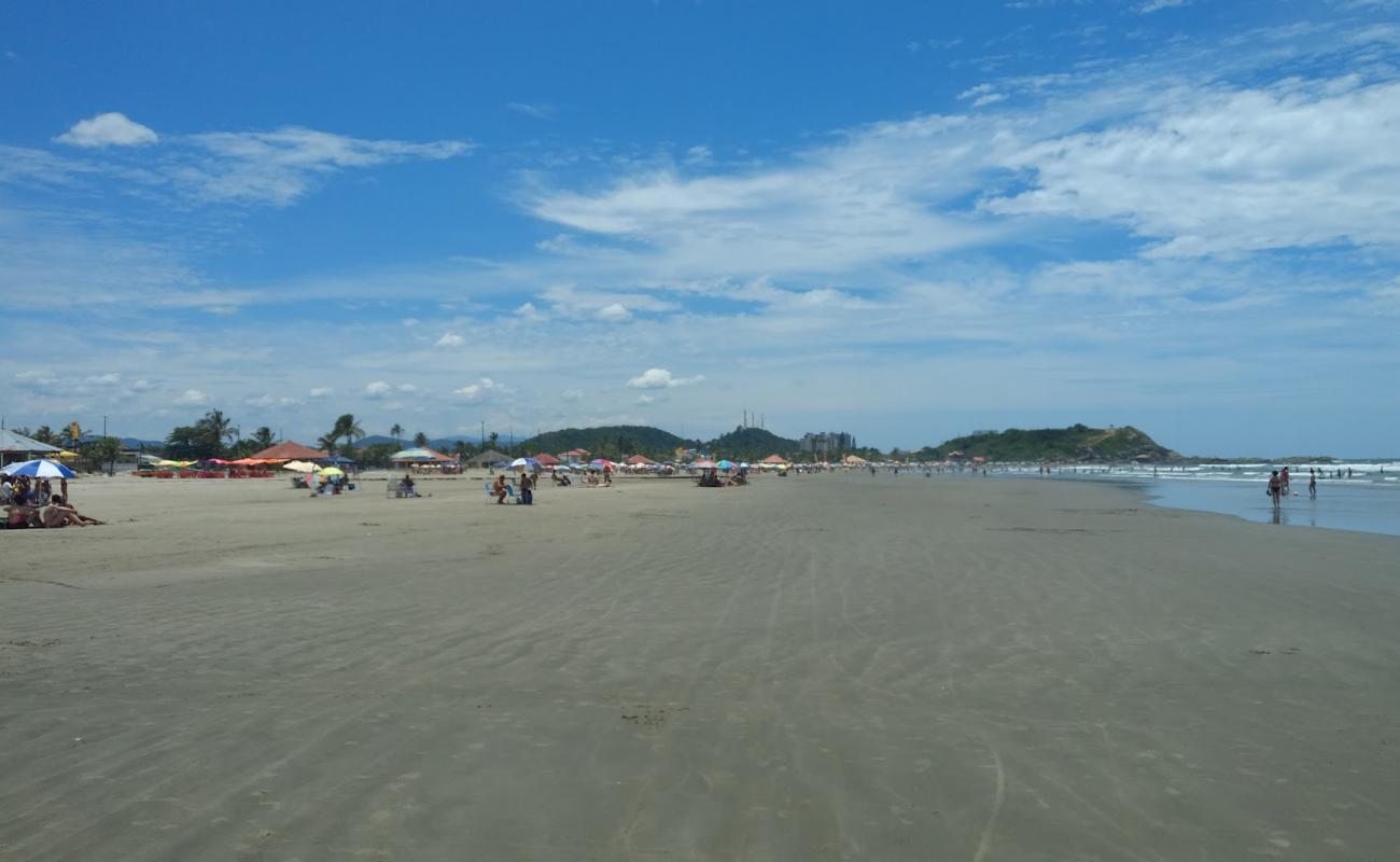 Фото Quiosque do Marquinho Beach с золотистый песок поверхностью