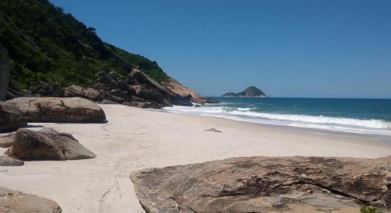 Praia do Inferno