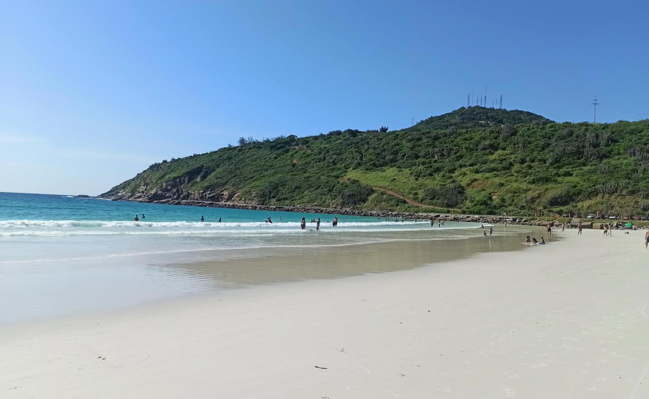 Фото Praia do Pontal с белый чистый песок поверхностью