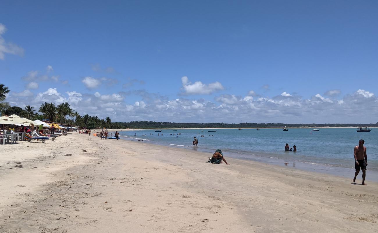 Фото Praia do Muta с золотистый песок поверхностью