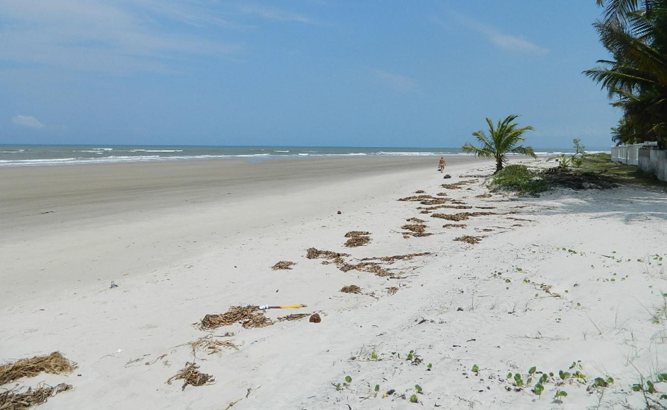 Фото Praia do Ramo с золотистый песок поверхностью