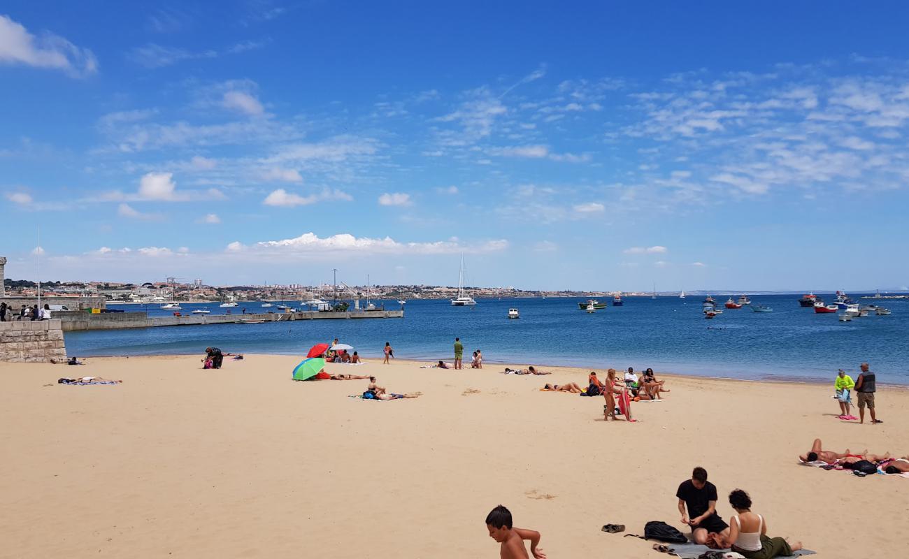 Фото Praia da Ribeira с золотистый песок поверхностью