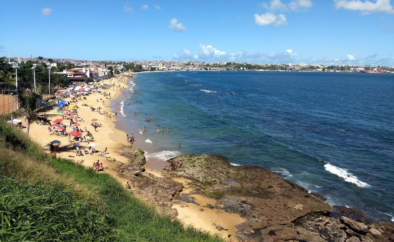 Фото Praia da Boa Viagem с светлый песок поверхностью