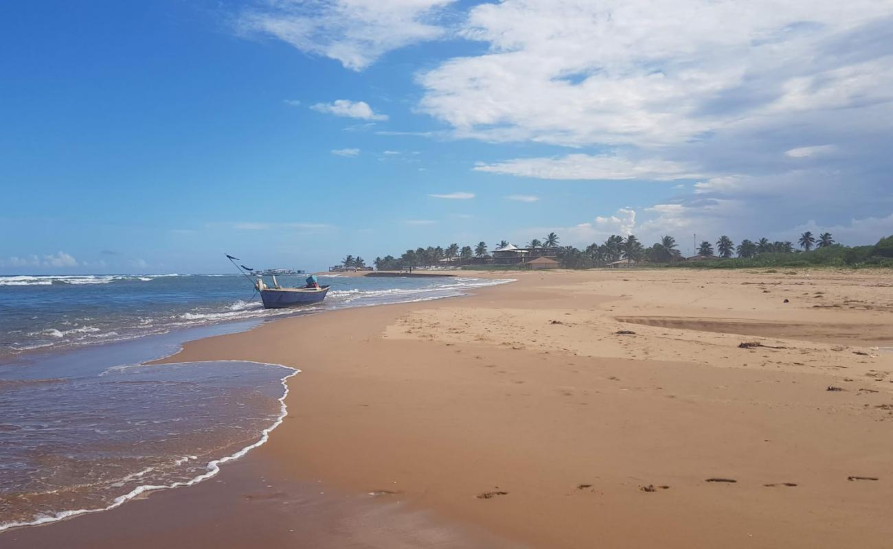 Фото Praia de Subauma с светлый песок поверхностью