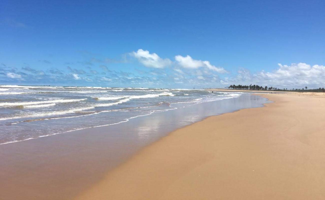 Фото Praia de Pirambu с светлый песок поверхностью