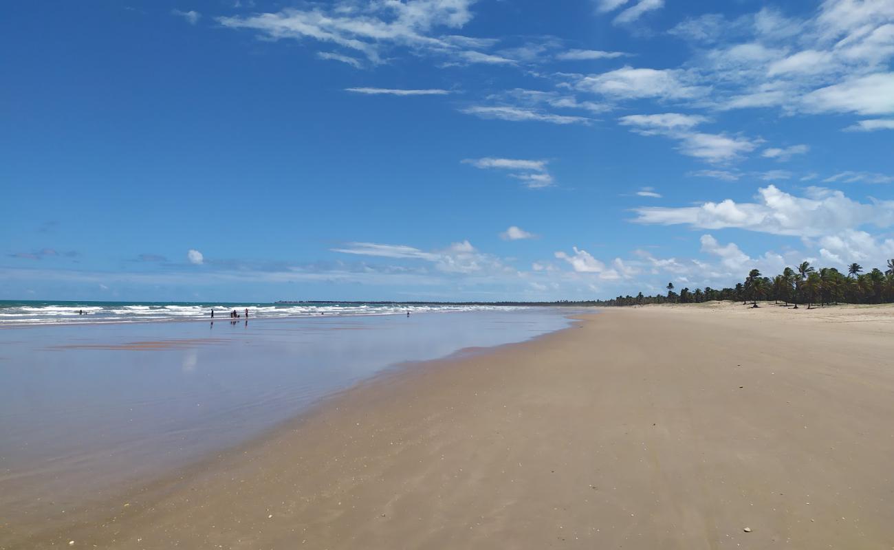 Фото Praia do Japu с светлый песок поверхностью