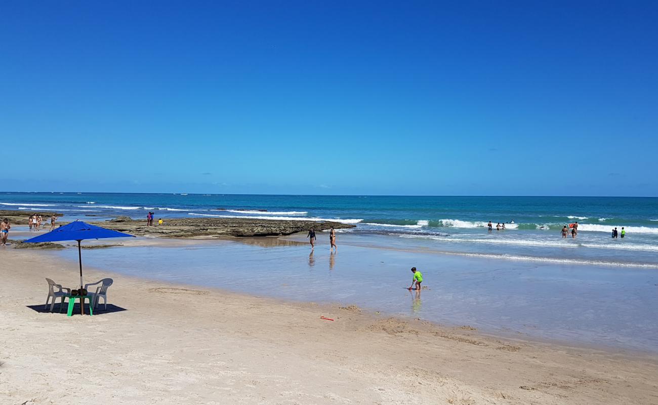 Фото Praia dos Carneiros с светлый песок поверхностью