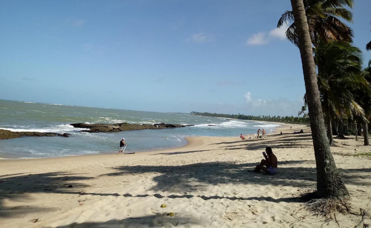 Фото Toquinho Beach с золотистый песок поверхностью