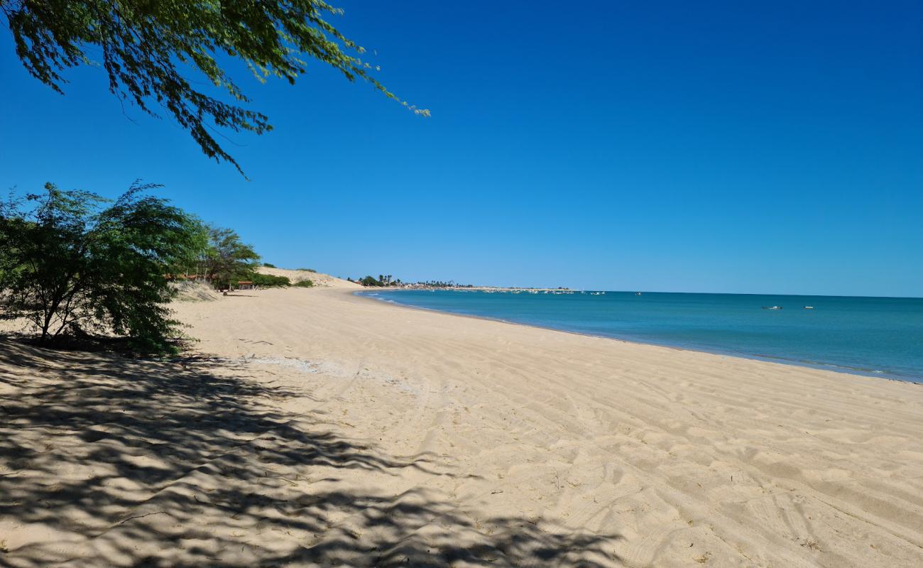 Фото Praia De Caicara с золотистый песок поверхностью