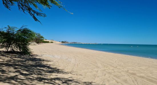 Praia De Caicara