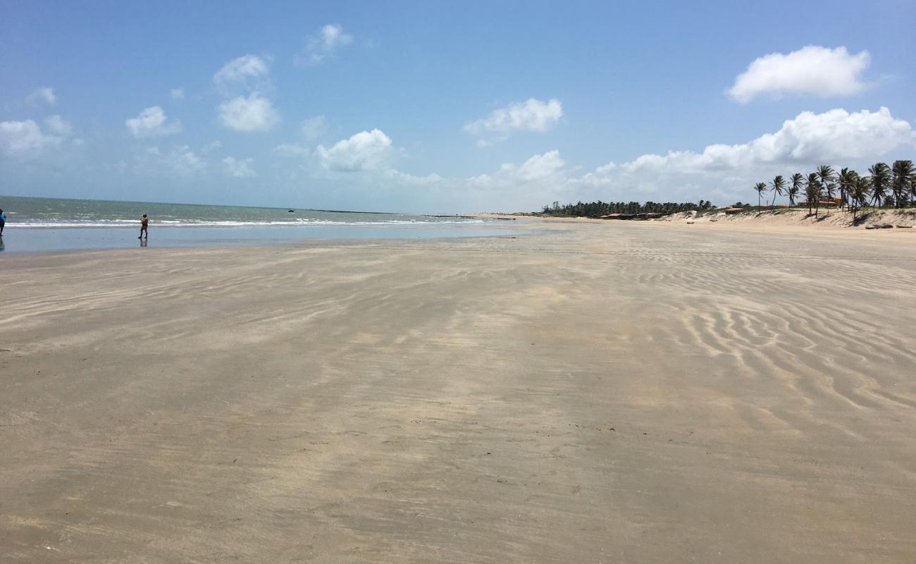 Фото Praia de Almofala с светлый песок поверхностью