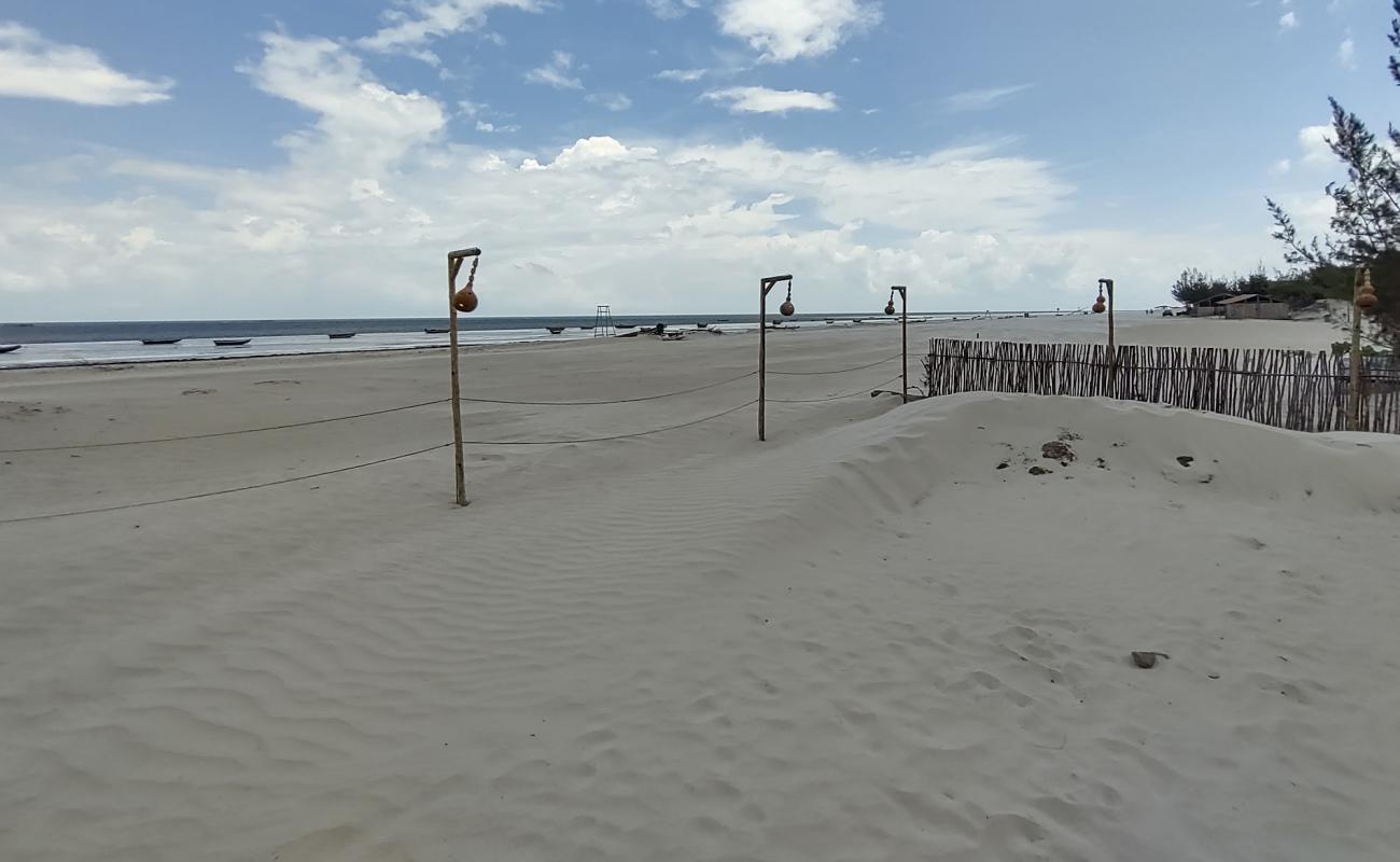 Фото Praia de Barrinha с золотистый песок поверхностью