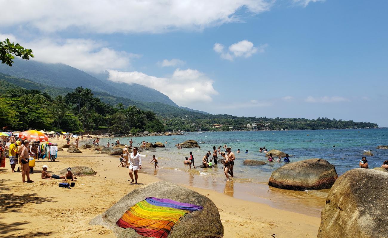 Фото Praia do Juliao с светлый песок поверхностью