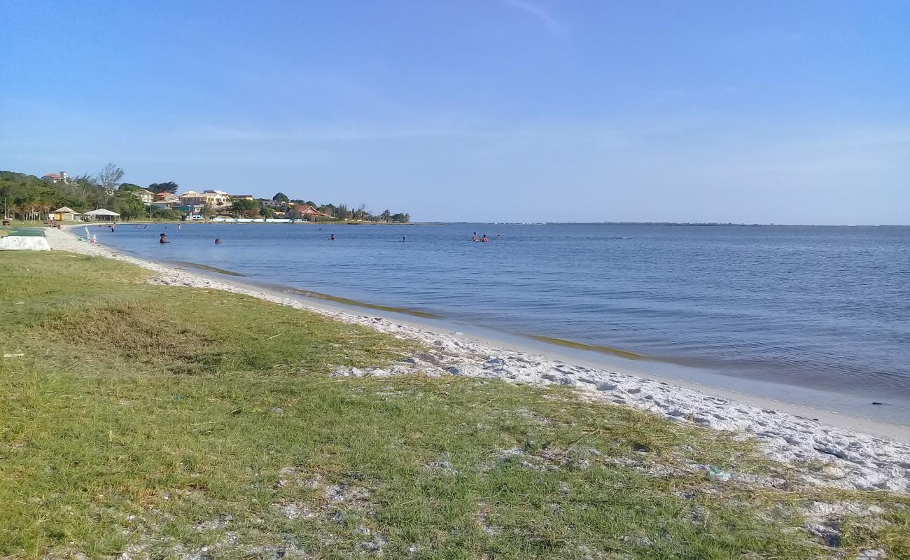 Фото Praia do Gaviao с светлый песок поверхностью