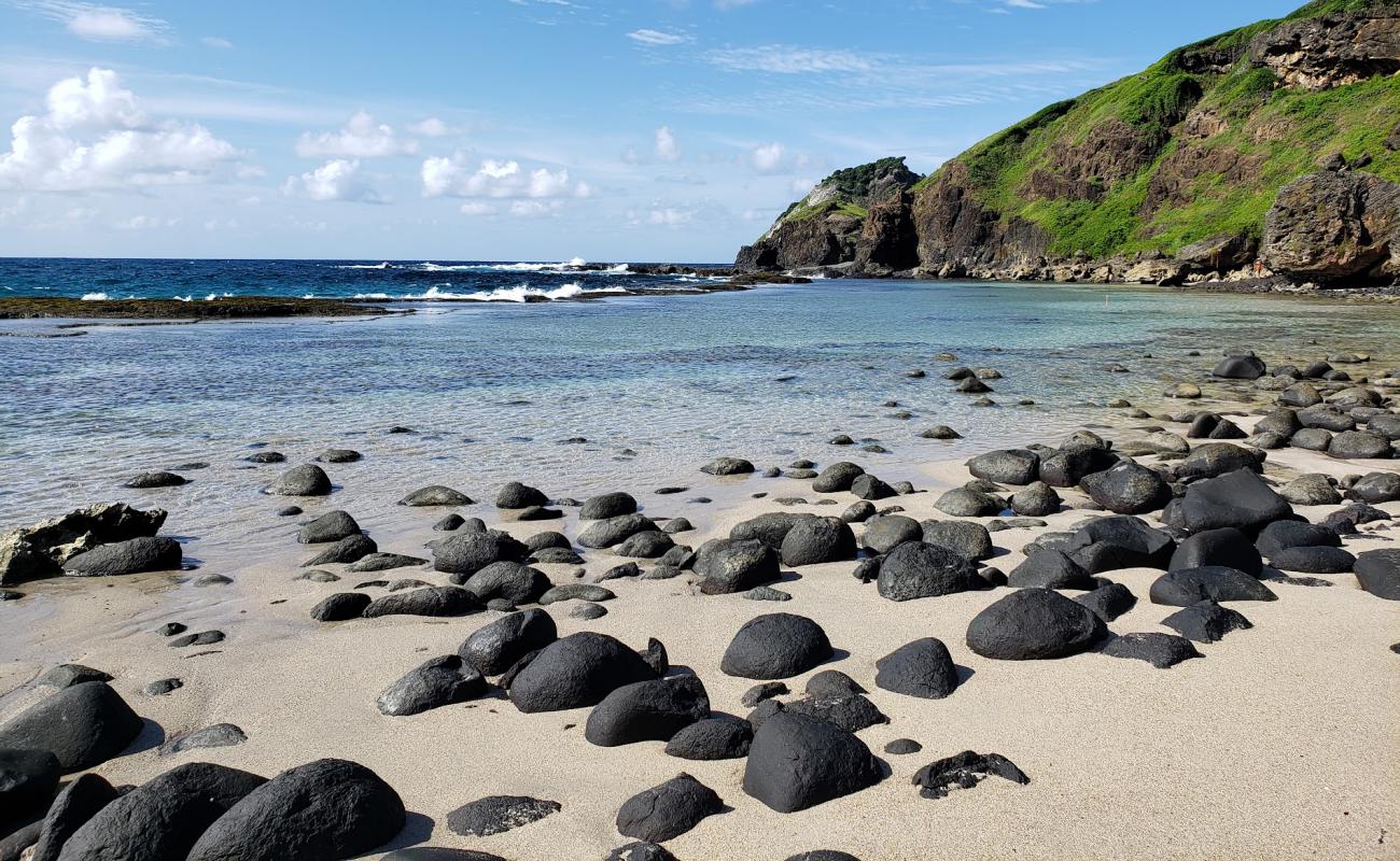 Фото Praia do Atalaia с песок с камнями поверхностью