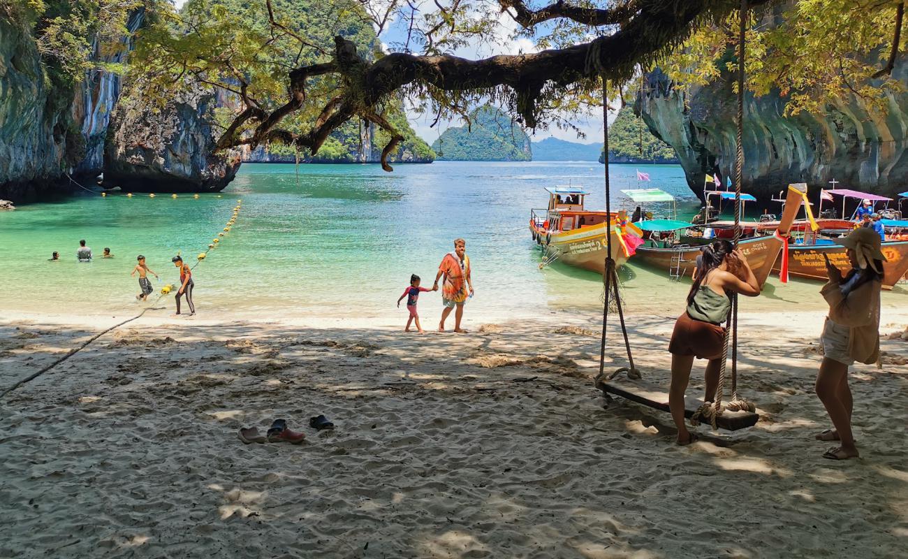 Фото Koh Lao Beach с песок с галькой поверхностью