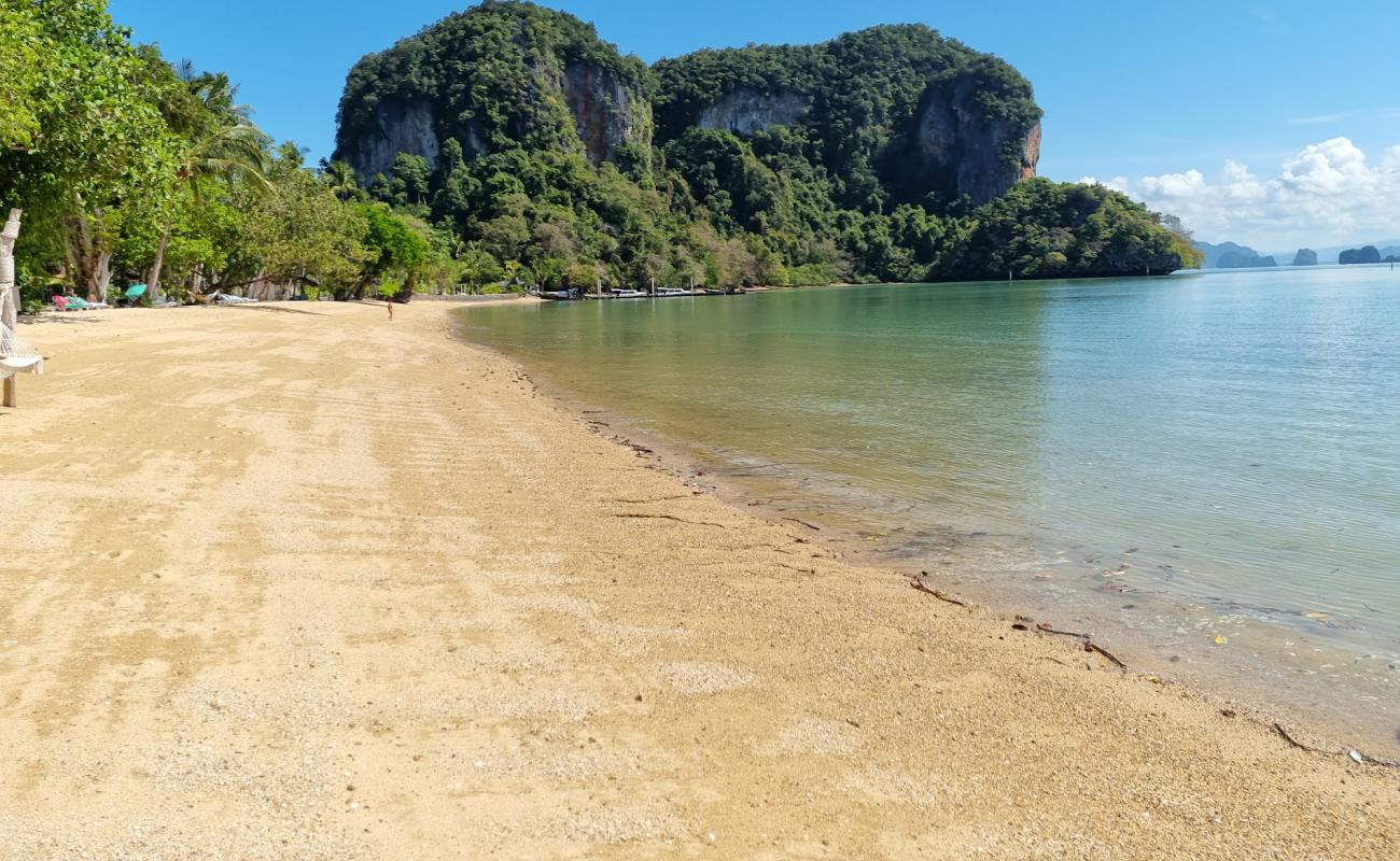 Фото Koh Yao Beach с светлый песок поверхностью