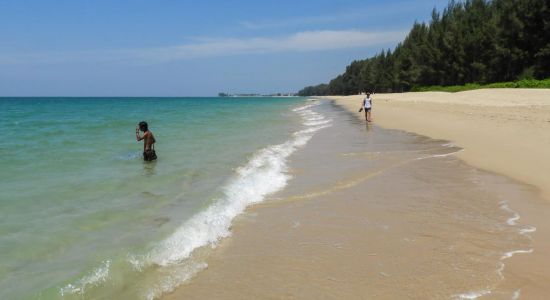 Bang Sak Beach