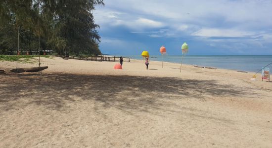 Muang Ngam Beach