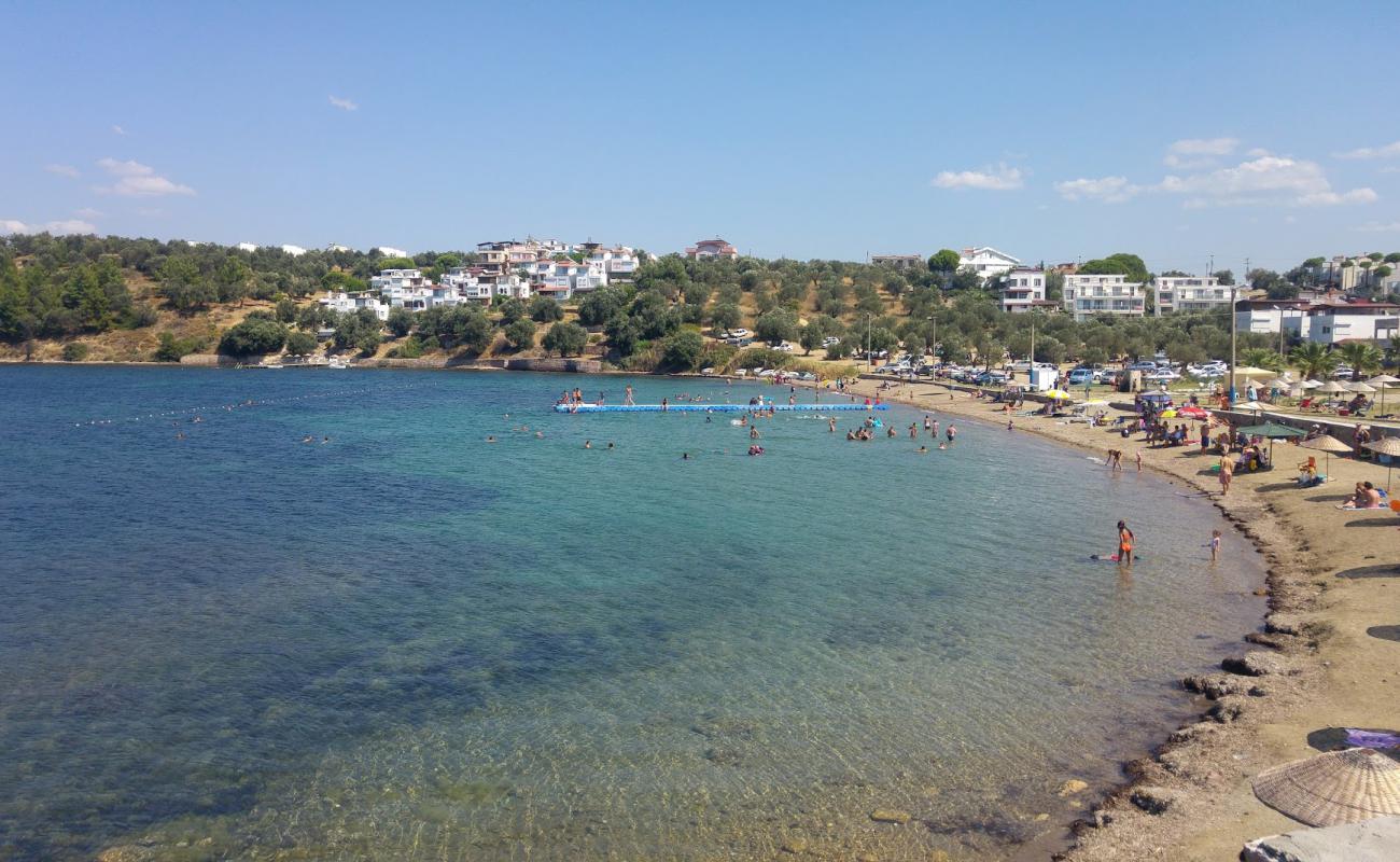 Фото Karaagac beach с светлый песок поверхностью