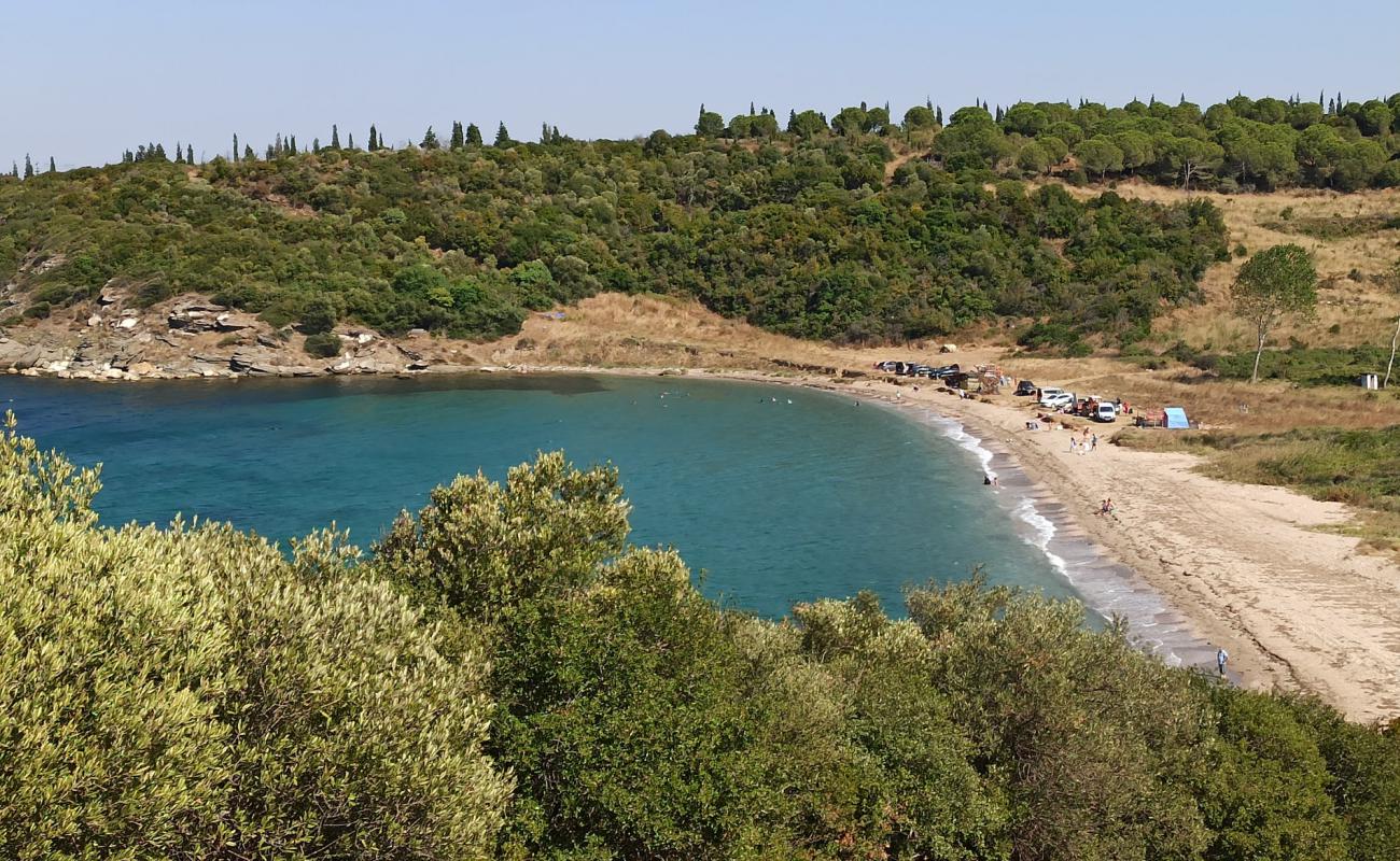 Фото Kavaklik beach с песок с галькой поверхностью