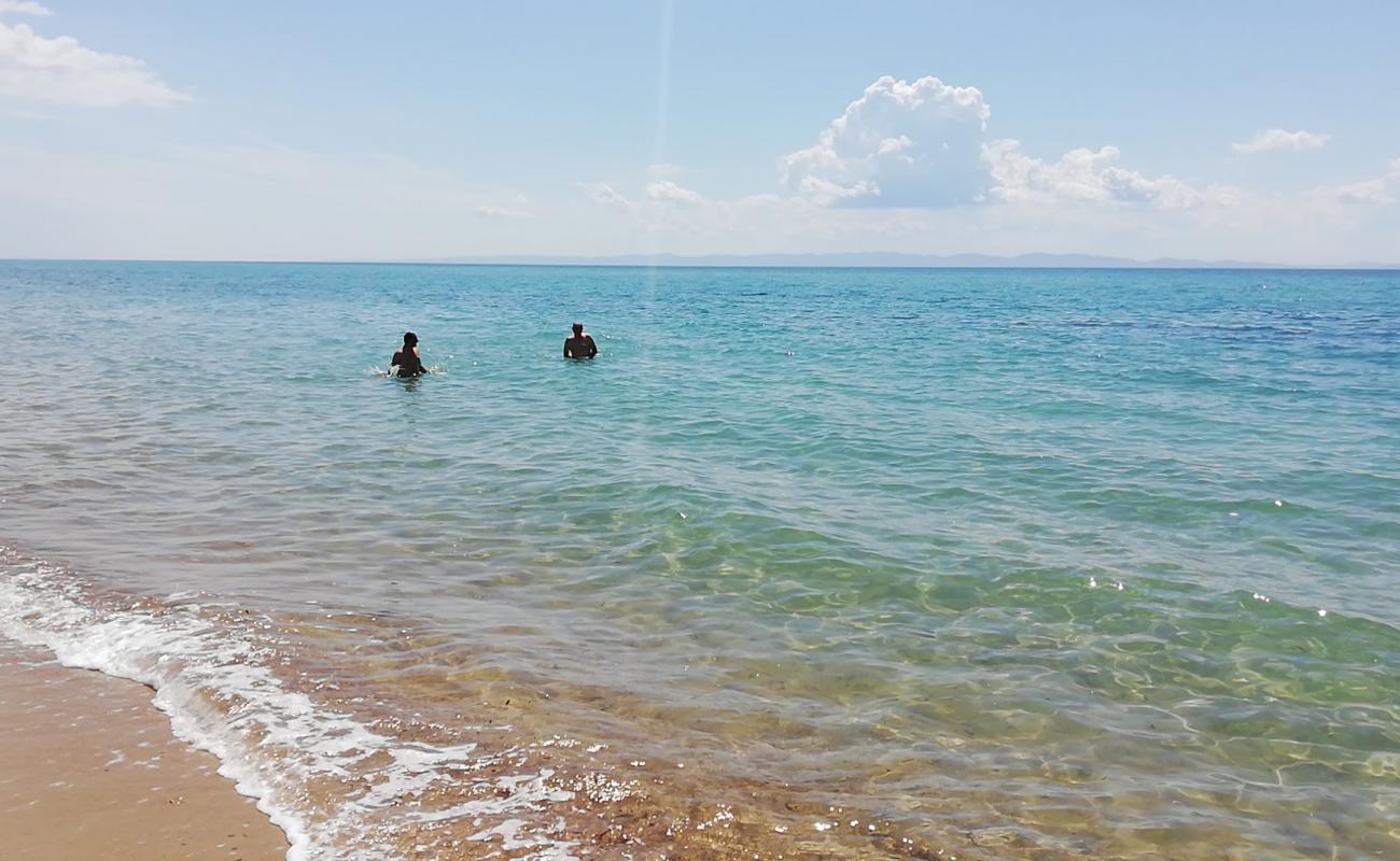 Фото Gulcavus vllage beach с светлый песок поверхностью