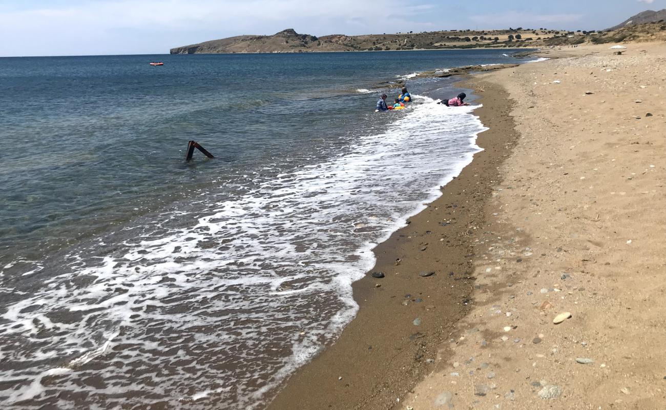 Фото Kapikaya beach с песок с галькой поверхностью