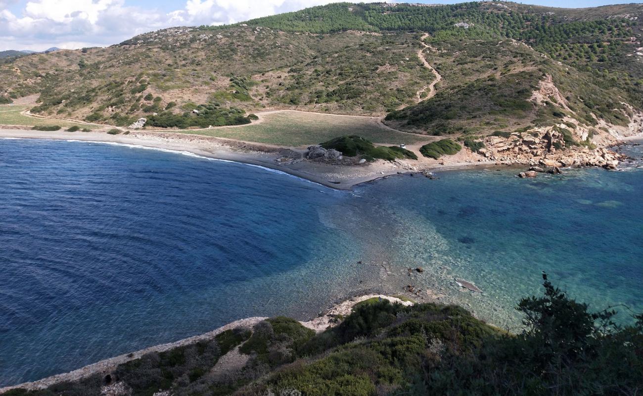 Фото Omur town beach II с песок с галькой поверхностью