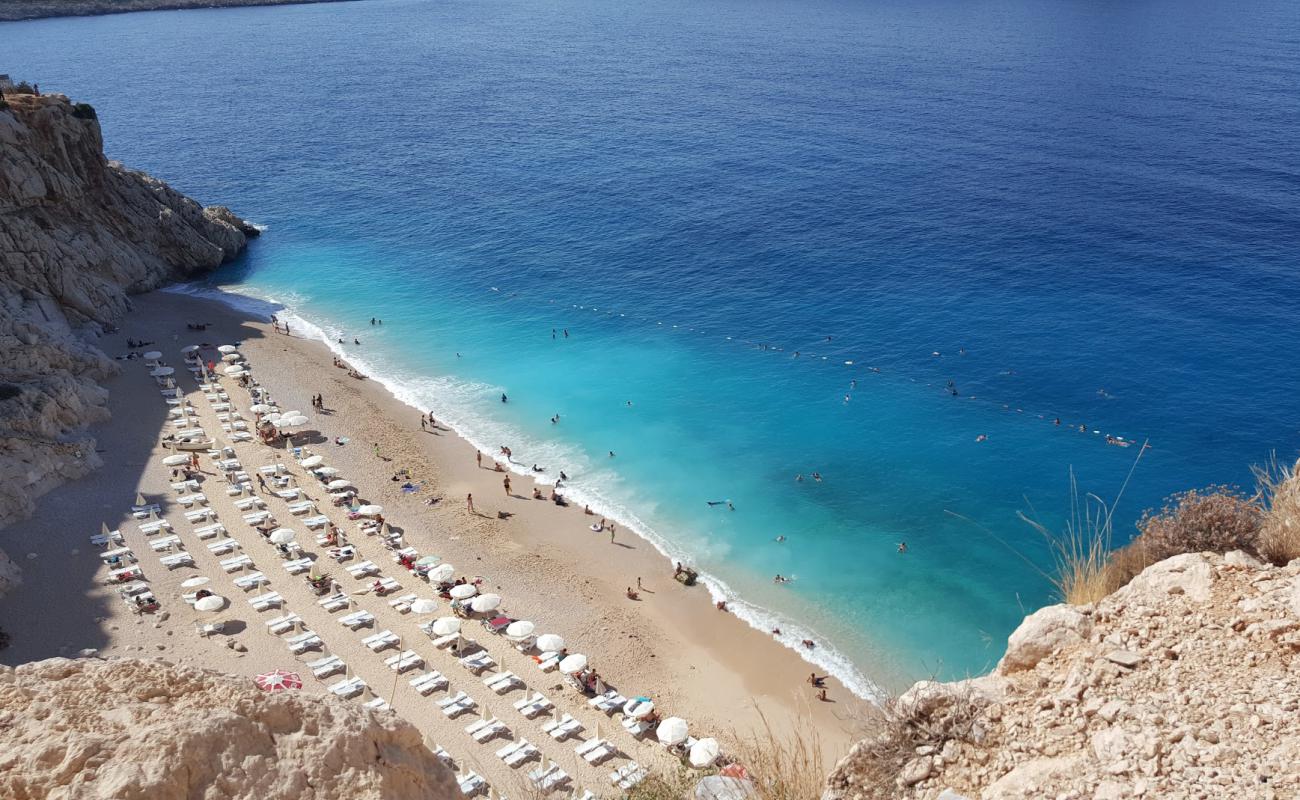 Фото Kaputas Beach с светлый песок поверхностью