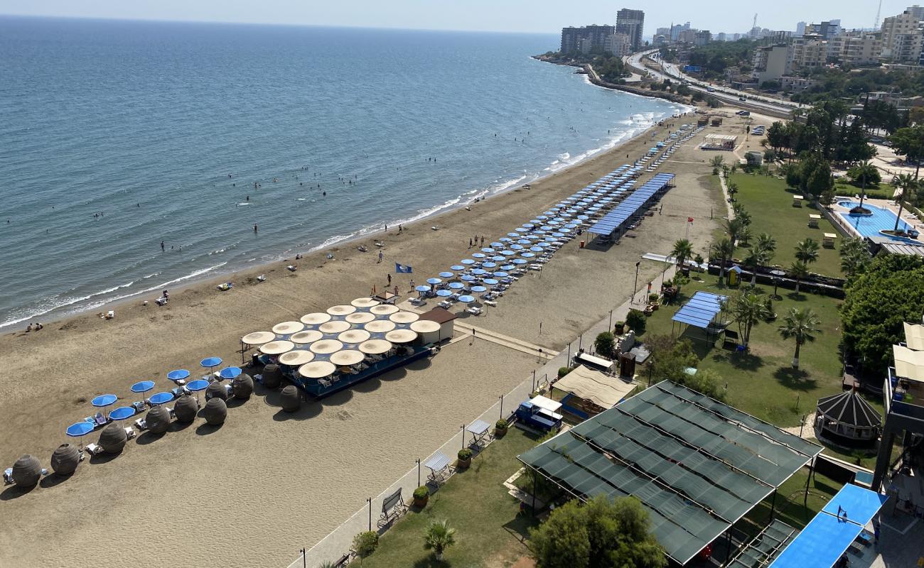 Фото Kumkuyu beach с золотистый песок поверхностью