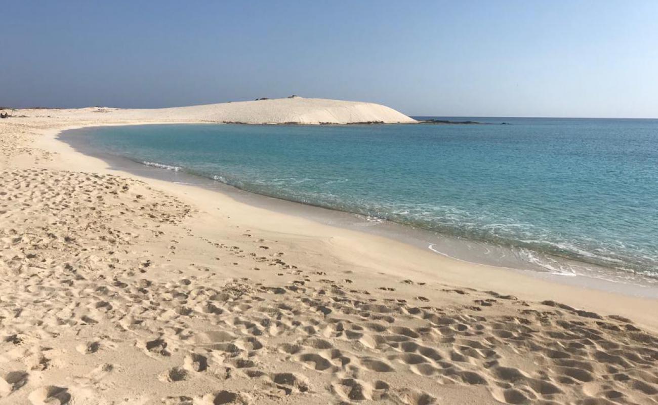 Фото Lagouna Beach - Marsa Matrouh с белый чистый песок поверхностью