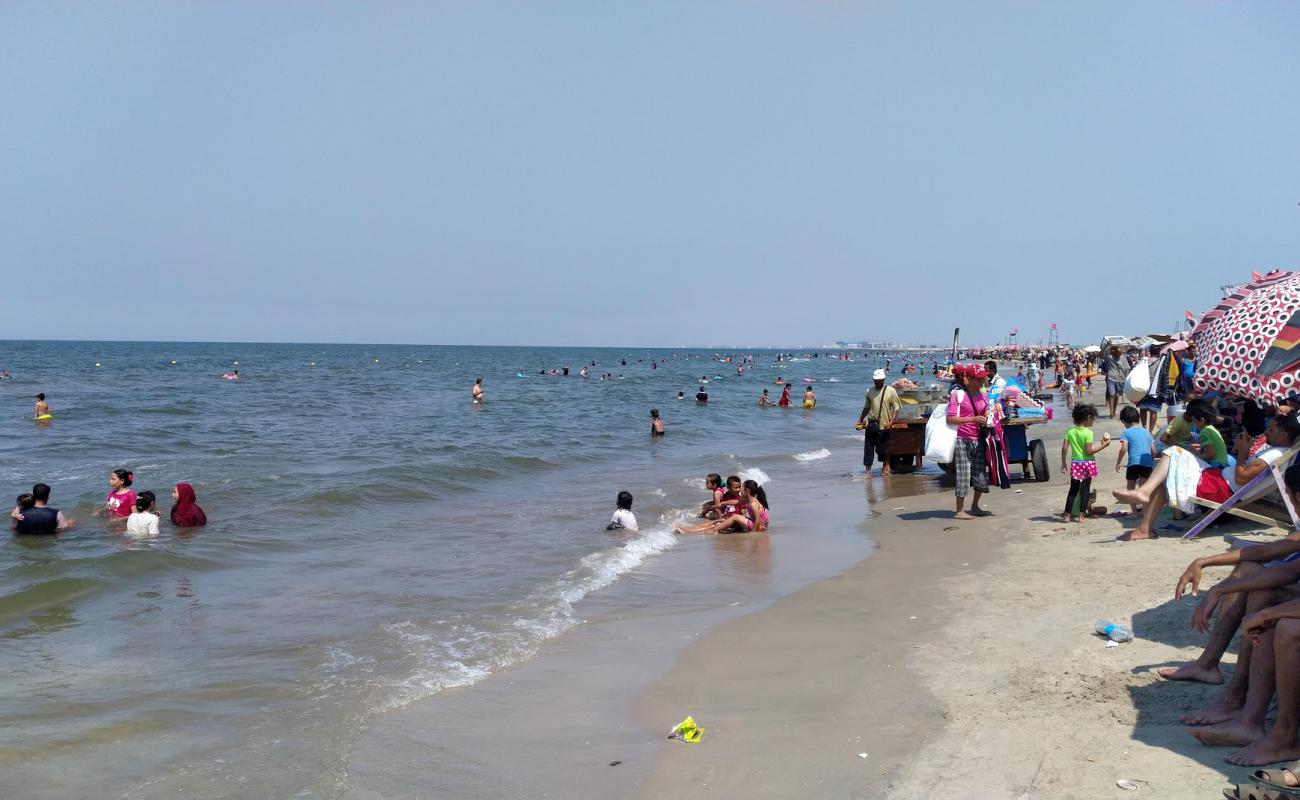 Фото Gamasa Beach с светлый песок поверхностью