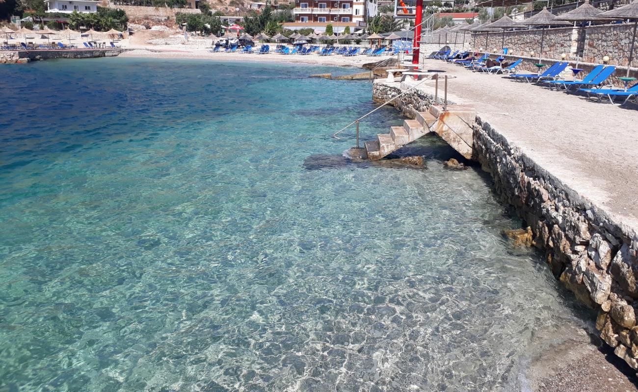 Фото Saranda beach II с песок с галькой поверхностью