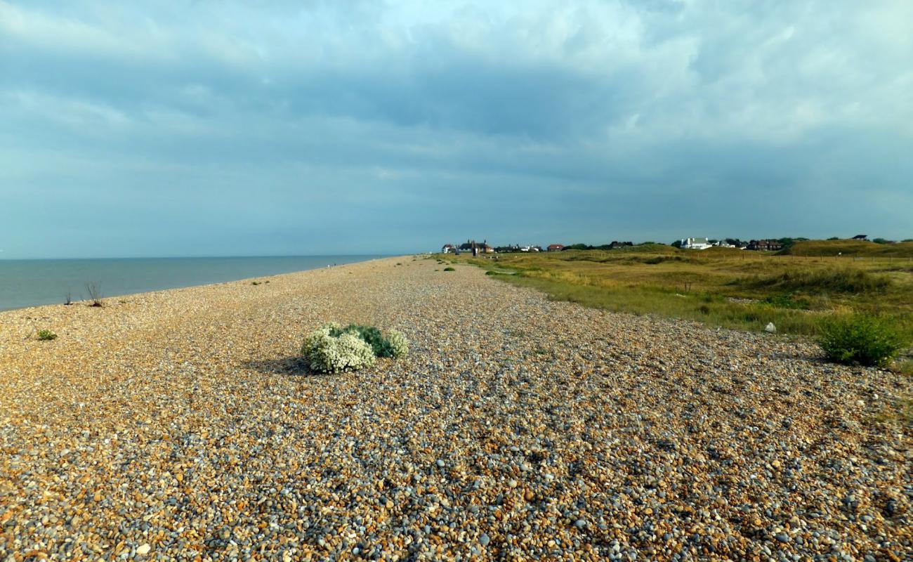 Фото Sandwich Bay с белая чистая галька поверхностью