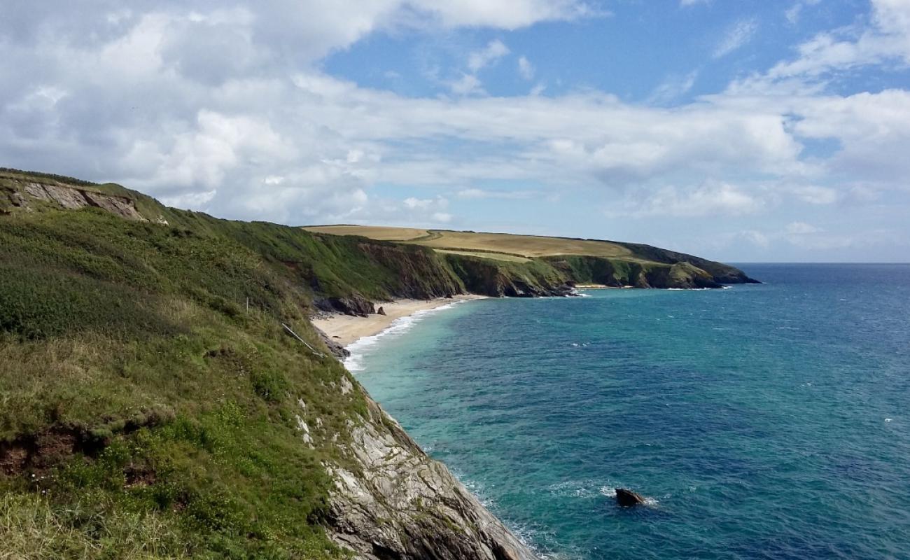 Фото Porthbeor beach с серый песок поверхностью