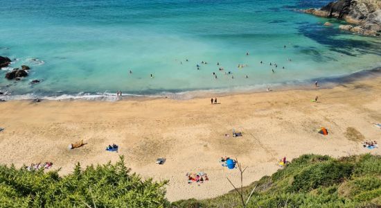 Polurrian beach